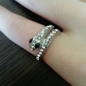 ☀️ Silver Bejeweled Snake Ring 🐍